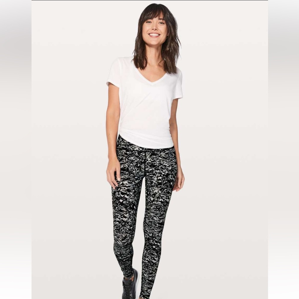 79. Lululemon Wunder Under HR Tight 28" Liquid Platinum Alpine White Multi 8